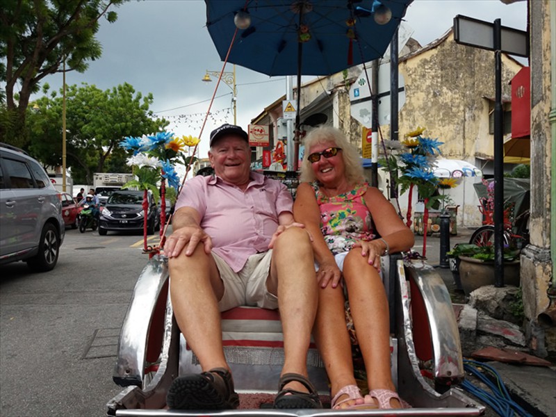 Trishaw ride to see the famous Street Art